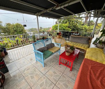 Location Maison 4 pièces 105m² LE TAMPON 97430 - Photo 4