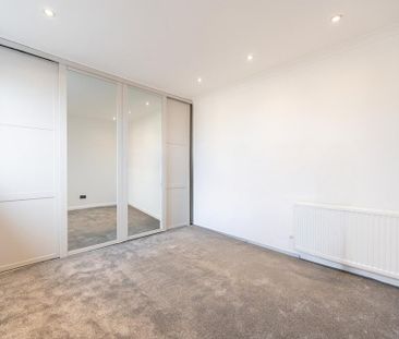 2 bedroom semi-detached house to rent - Photo 5