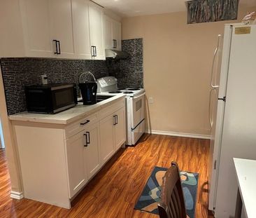 For Lease - 8 Sirius Crescent, Toronto, Ontario - Photo 4