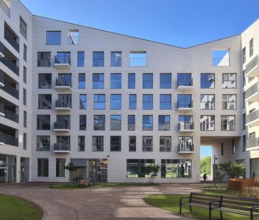 Prachtig appartement met 3slaapkamers, autostaanplaats en berging - Photo 1