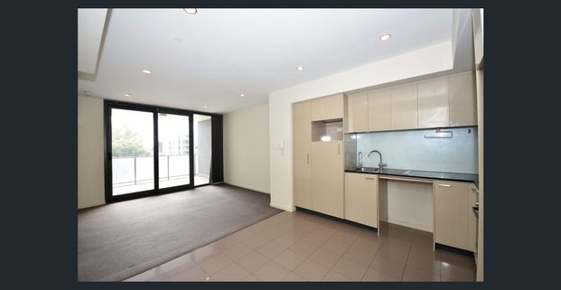 SIX MONTH LEASE ONLY - APARTMENT LIVING - LUXURY 1x1!!! - Photo 1