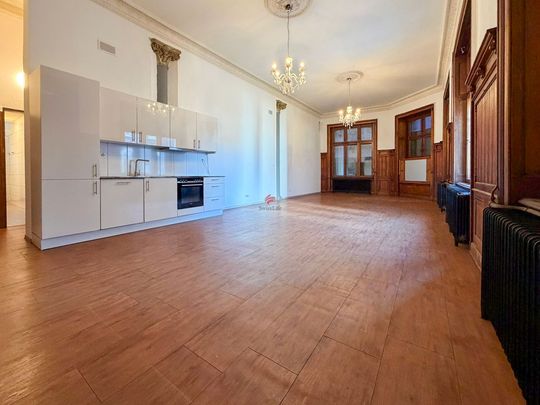 Loft apartment in a central location in Laufen - Photo 1