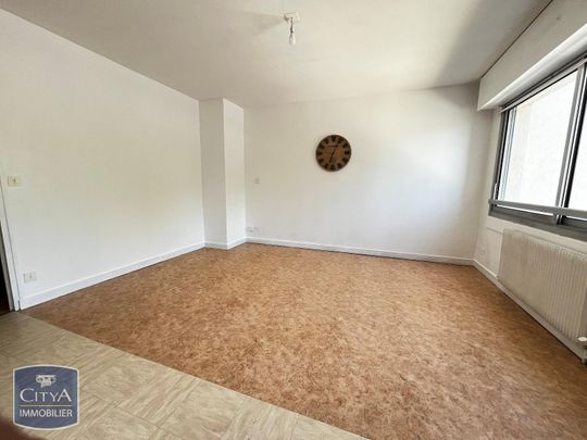 Location Appartement 1 pièce 32m² BOURGES 18000 - Photo 1