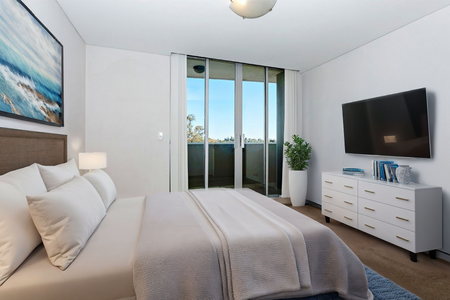 MODERN & SPACIOUS APARTMENT IN THE HEART OF BURWOOD - Photo 3