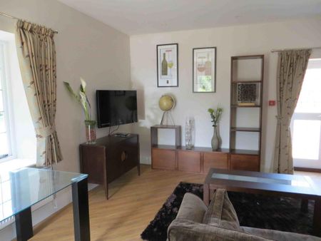 1 bedroom in a flat share to rent - Photo 4