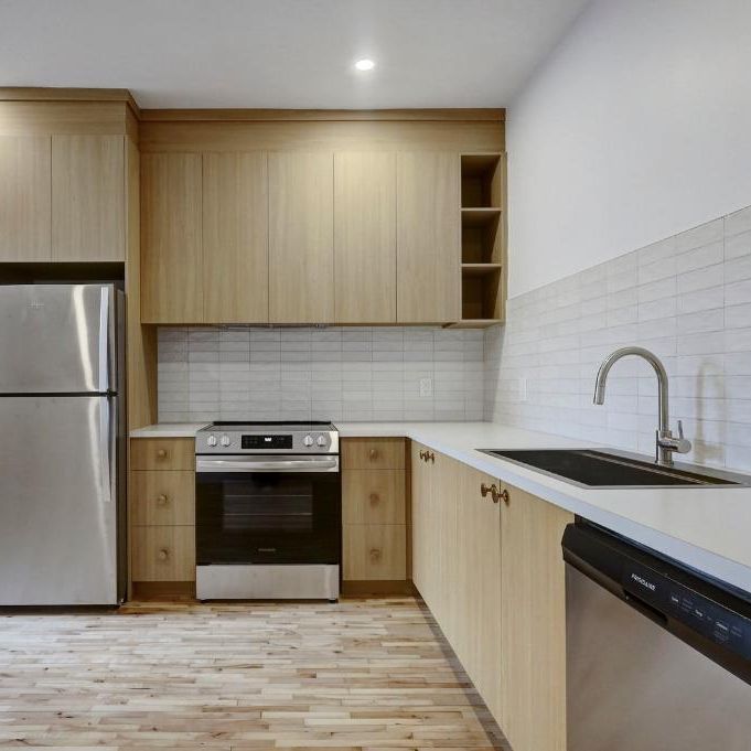 908 RUE OSBORNE 3 1/2 - Photo 1