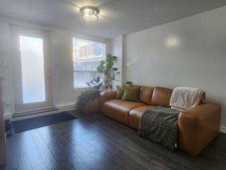 For Lease - 17 Boulder Crescent, Guelph, Ontario - Photo 4