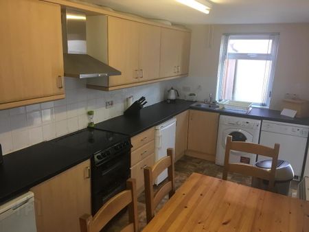 13 St Albans Gardens, Stranmillis, Belfast, BT9 5DR - Photo 5