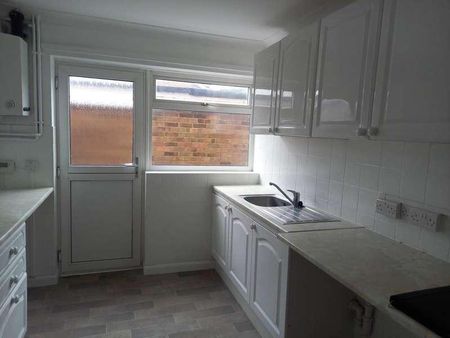 Coming Soon* Swallow Close, Eastbourne, BN23 - Photo 4