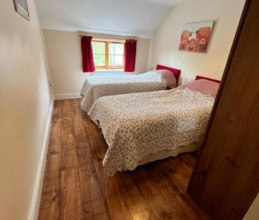 2 bedroom cottage to rent - Photo 1