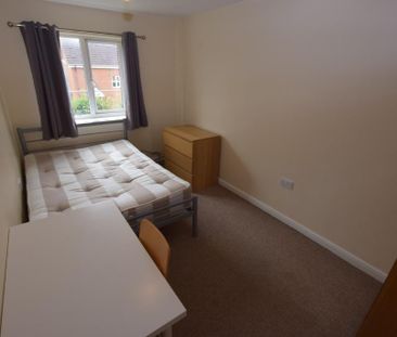 1 bedroom semi-detached house to rent - Photo 2