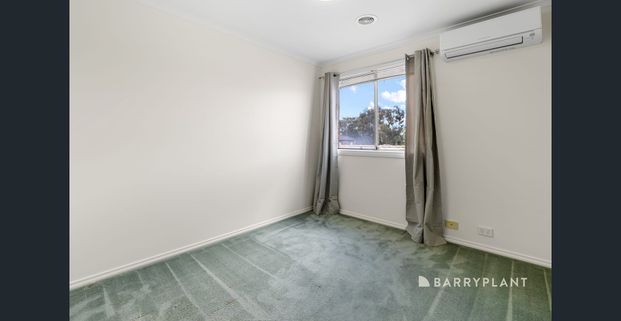 Modern Living Perfect for Professionals! - Photo 1