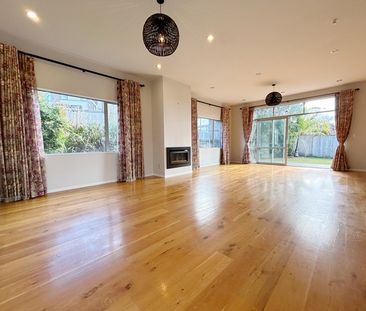 SILVERDALE - 4 Bedroom Family Home - Photo 2