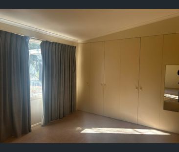 2 Irymple Avenue, Nichols Point, Vic 3501 - Photo 2