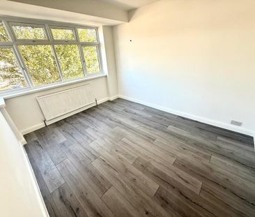 4 bedroom terraced house to rent - Photo 6