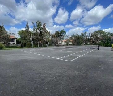 Spacious 3-Bed Villa in Resort style complex â 2 Weeks Rent-Free! - Photo 4