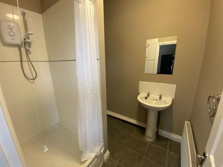 Studio to rent - Photo 4