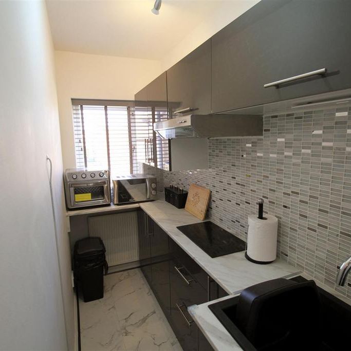 1 bedroom in a house share to rent - Photo 1