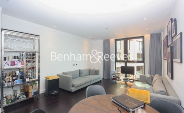 2 Bedroom flat to rent in Charles Clowes Walk, Nine Elms, SW11 - Photo 1