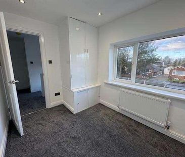 Brandon Avenue, Heald Green, SK8 - Photo 2