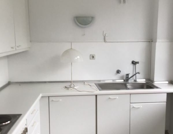 Willkommen Zuhause! Zentral gelegene Wohnung mit Balkon - Foto 1