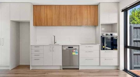 Brand New 2 Bedroom, 1 Bathroom Home - Photo 5