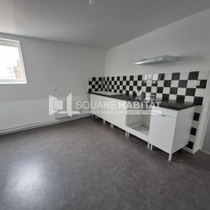 Location Appartement 2 pièces 60m² AIRE SUR LA LYS 62120 - Photo 2