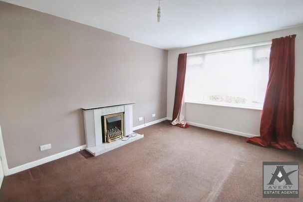 2 bedroom semi-detached bungalow to rent - Photo 1