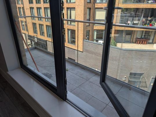 3 bedroom apartment to rent - Photo 1