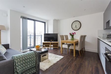 2 bedroom apartment to rent - Photo 4