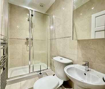 Chislehurst Avenue, London, N12 - Photo 5