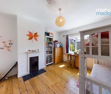 4 bedroom terraced house to rent - Photo 5