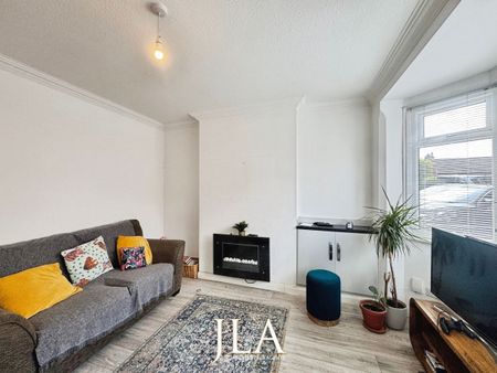 2 bed detached house to rent in West Street, Leicester, LE3 - Photo 3