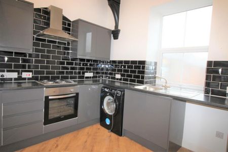 2 bedroom apartment to rent - Photo 2