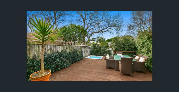A Fabulous Family Home, Newly Renovated Bathrooms - Photo 1