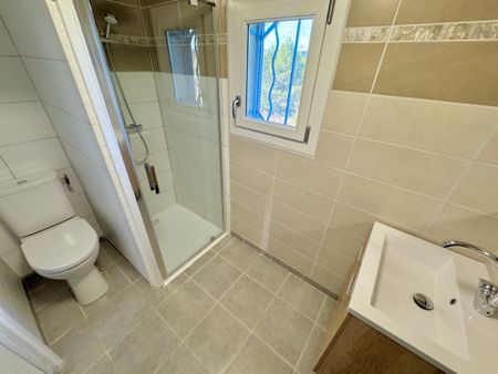 Location Maison 3 pièces 111m² VAISON LA ROMAINE 84110 - Photo 5