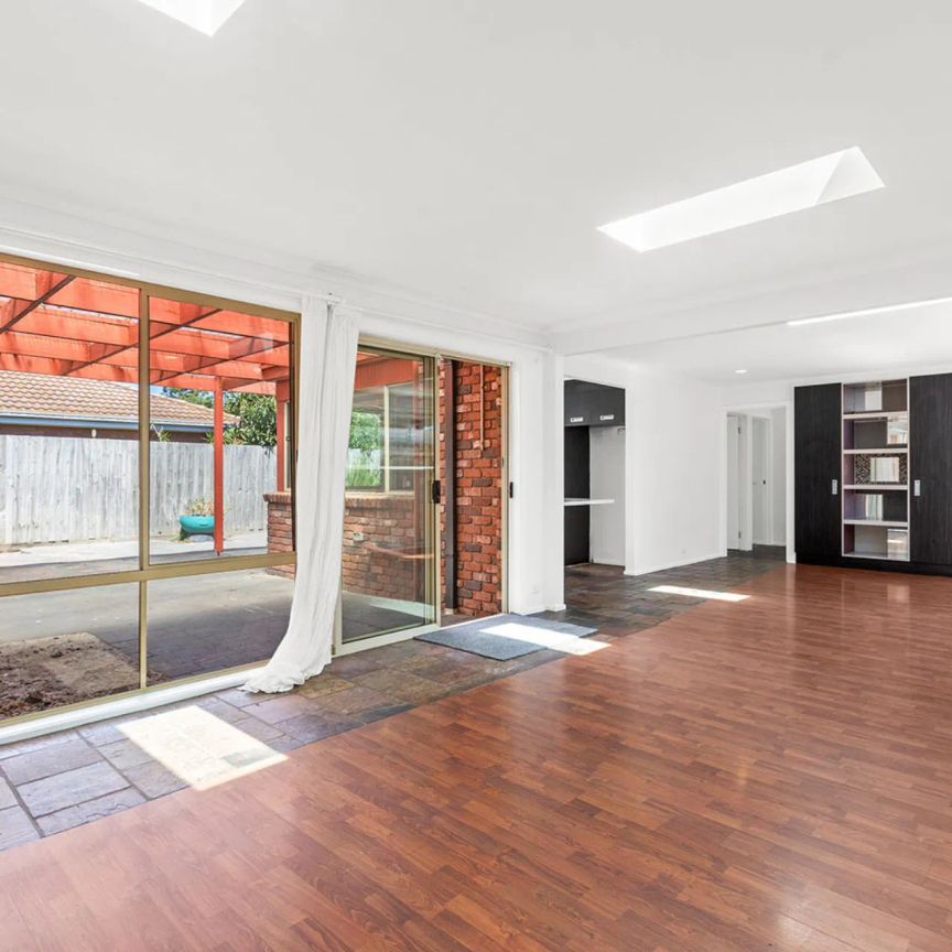 FAMILY HOME | SEAFORD NORTH SCHOOL ZONE! - Photo 1