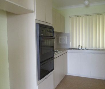 3X1 UNIT OPPOSITE WARNBRO BEACH!!! - Photo 2