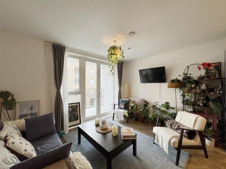 Granville Road, North West Quarter, London - Photo 2