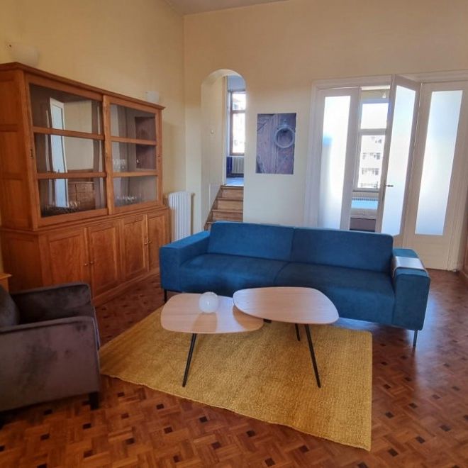 IXELLES : APPARTMENT MEUBLE 2 CHAMBRES + TERRASSE - Ixelles - Foto 1