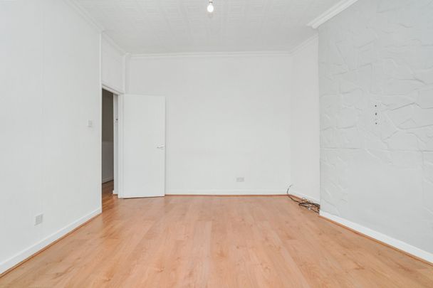 2 bedroom flat to rent Church Lane, Manchester, M9 - Photo 1