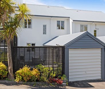 69 Winery Way, Henderson - Photo 2