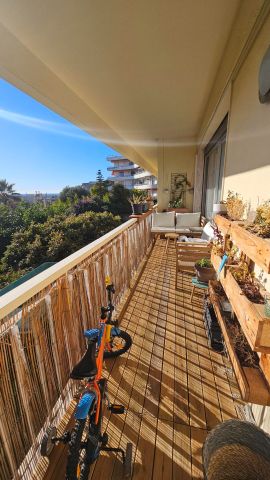 Location Appartement 4 pièces 93m² NICE 06200 - Photo 5