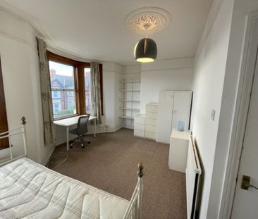 6 bed Terraced - To Let - Photo 5