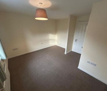 2 bedroom detached house to rent - Photo 2