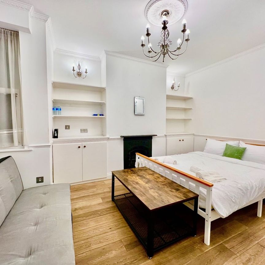 Room in a Shared Flat, Defoe Road, N16 - Photo 1