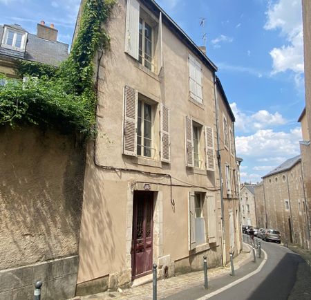 Studio meublé - CENTRE VILLE - Photo 3