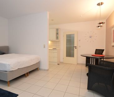 Großzügiges 1-Raum Apartment in Oberkassel, mit Garagenstellplatz! - Photo 1