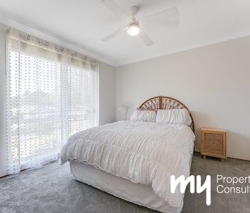 Family Friendly Living! - Photo 2