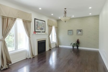 For Lease - 18 Snowling Drive, Ajax, Ontario - Photo 2